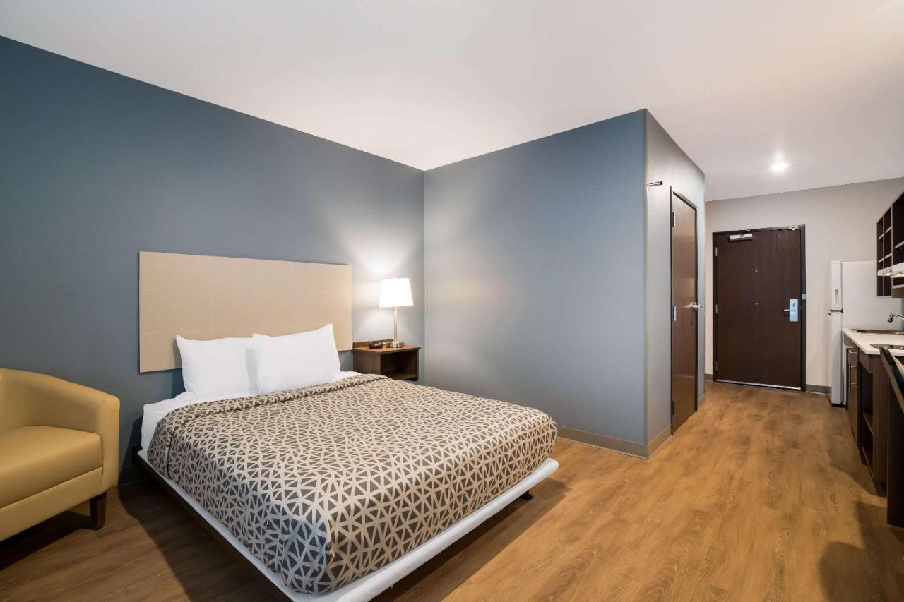 Woodspring Suites Moreno Valley Exterior photo